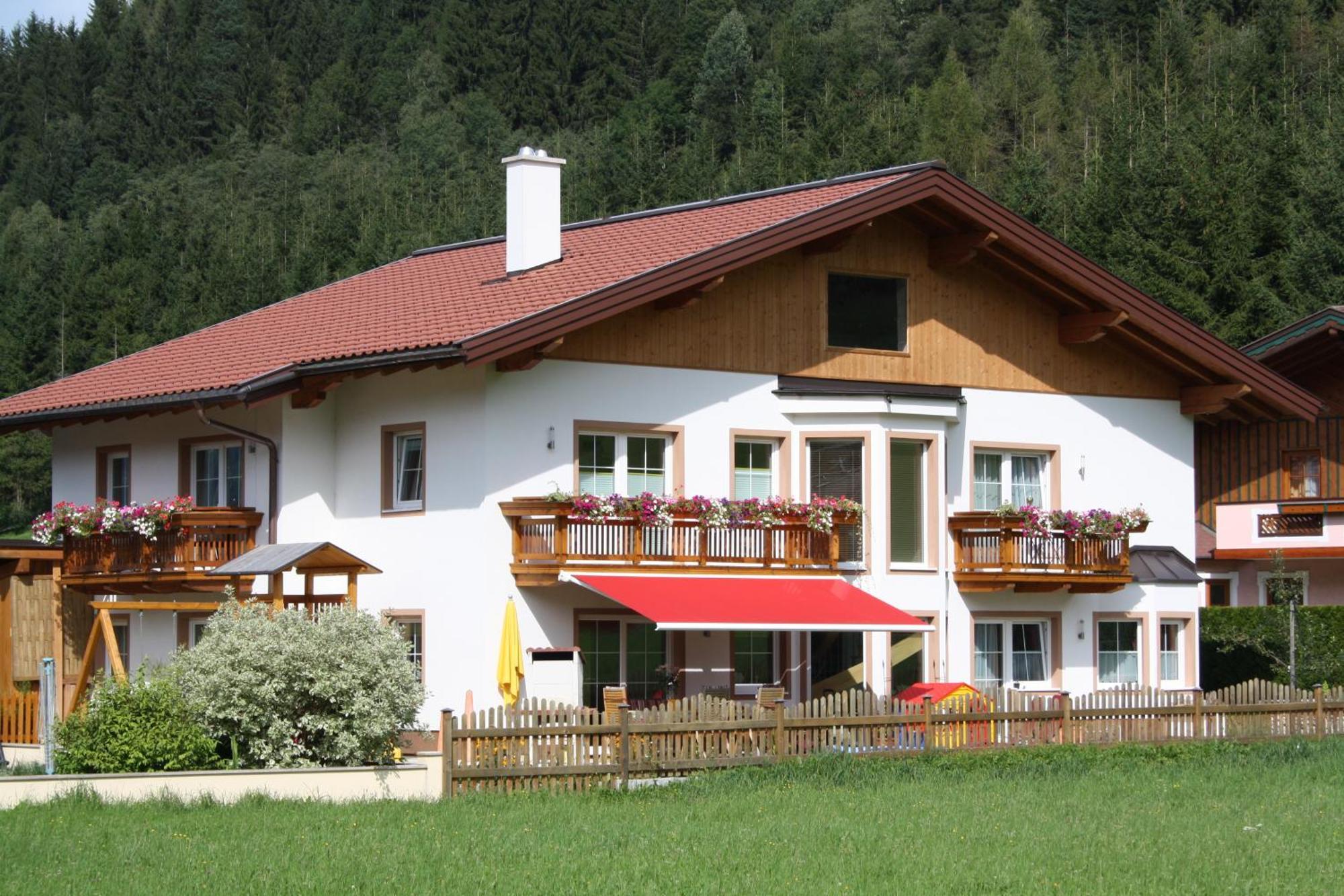 Alpenjuwel Appartements フラッハウ エクステリア 写真